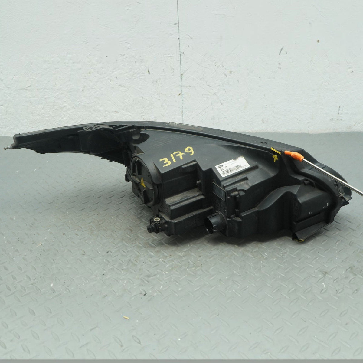 14-17 Range Rover Sport L494 Left Headlight Adaptive Xenon DK62-13W030-JH OEM