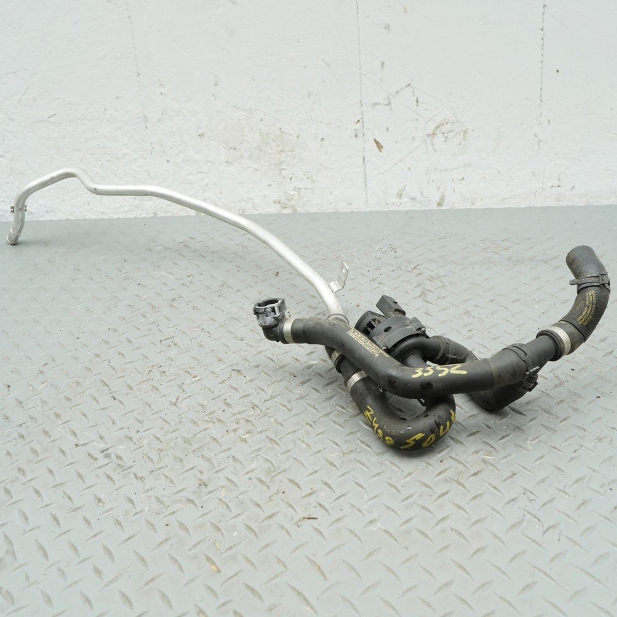 2015 Mercedes-Benz S550 Sedan Radiator Coolant Hose A2225010493