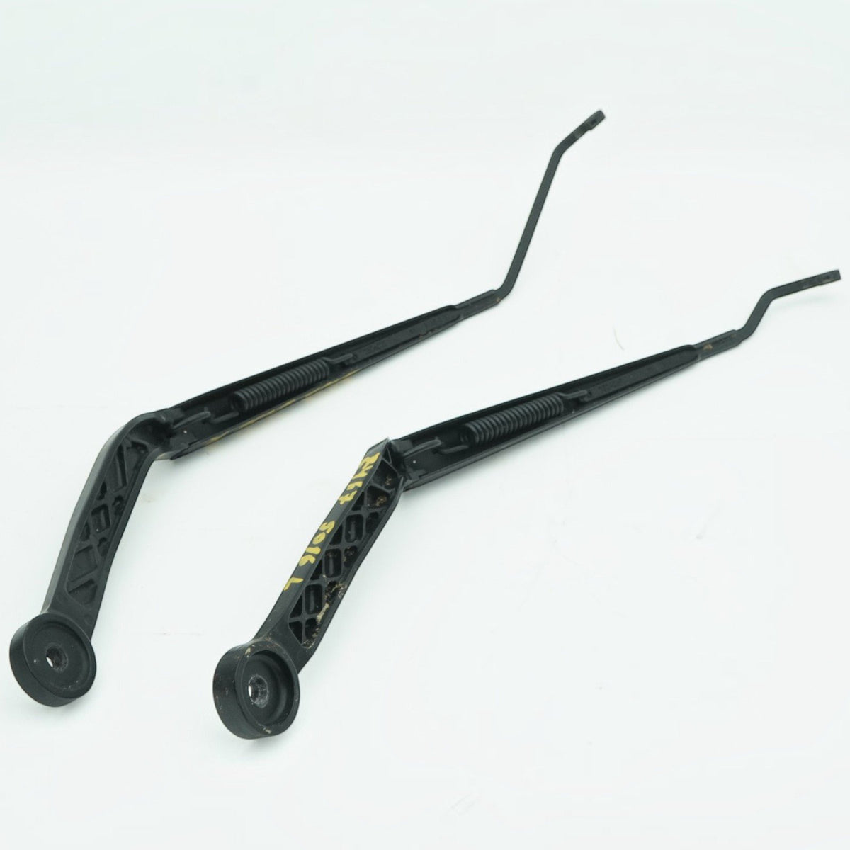 14-18 BMW X5 X5M F15 Windshield Wiper Arm Set Right Left Set 61617304071 OEM