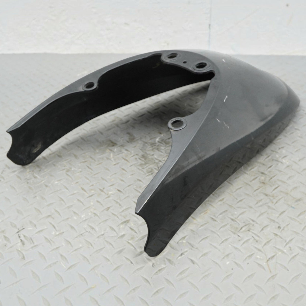 2002-2006 Harley Davidson VROD VRSCA Rear Fender Splash Guard 59616-01 OEM