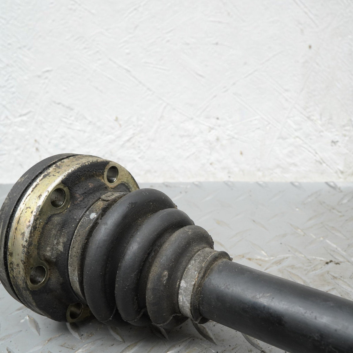99-06 BMW 323 325 328 330 E46 Rear Right Passenger Axle Shaft CV 33211229592 OEM