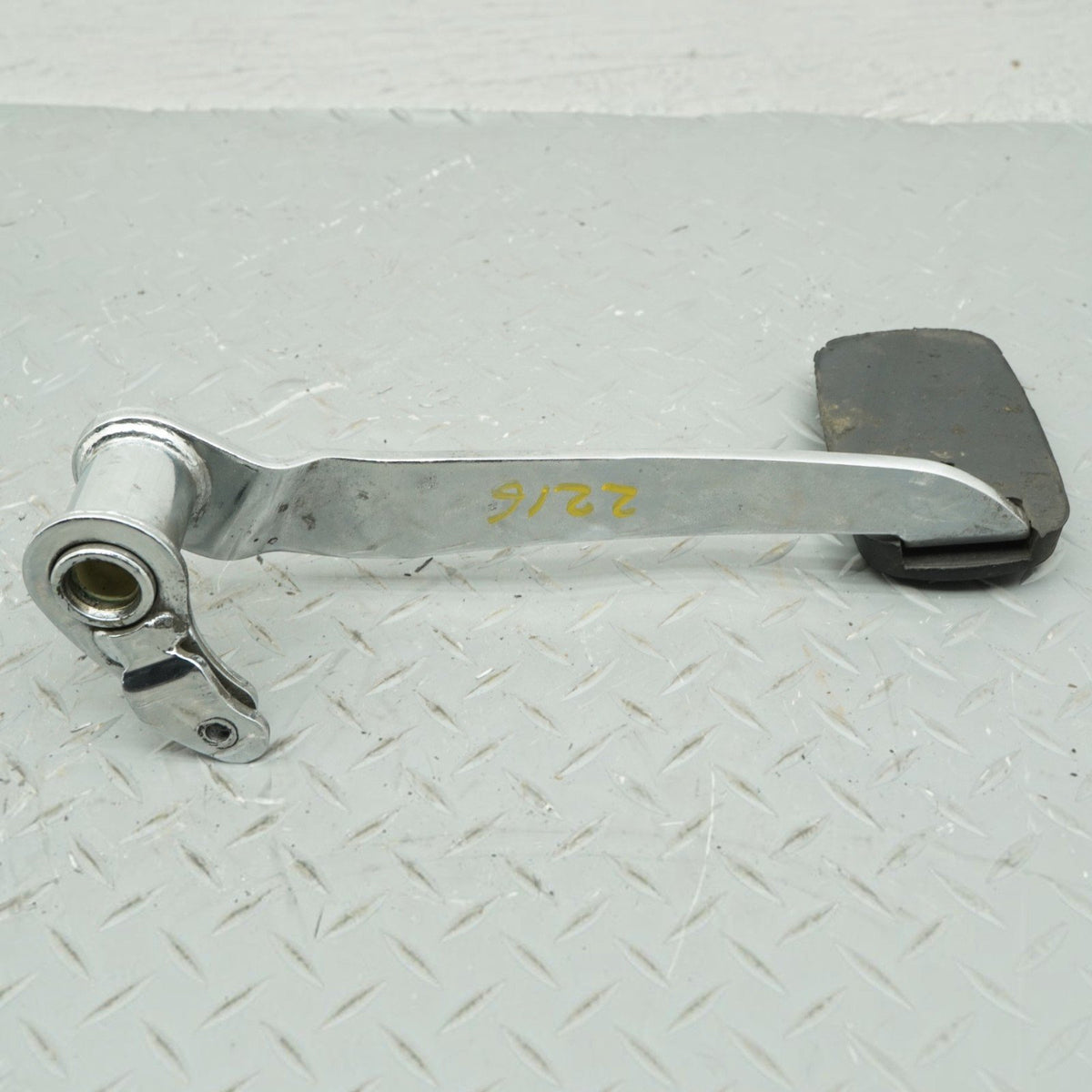 2012 Harley Electra Glide FLHTC Rear Brake Pedal Foot Lever Pad Chrome OEM