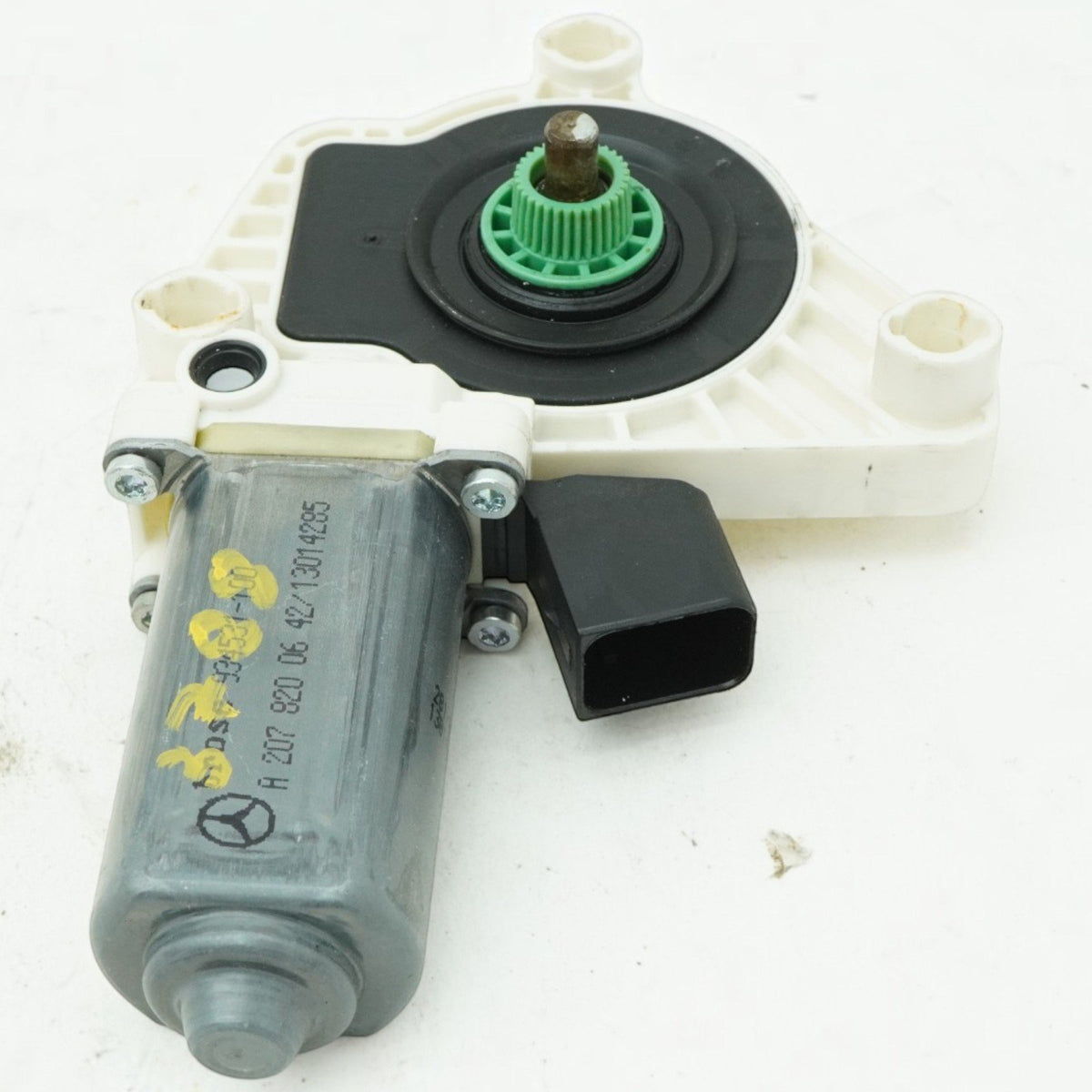 10-17 Mercedes E350 E550 C207 Right Front Window Motor Door A2078200642 OEM