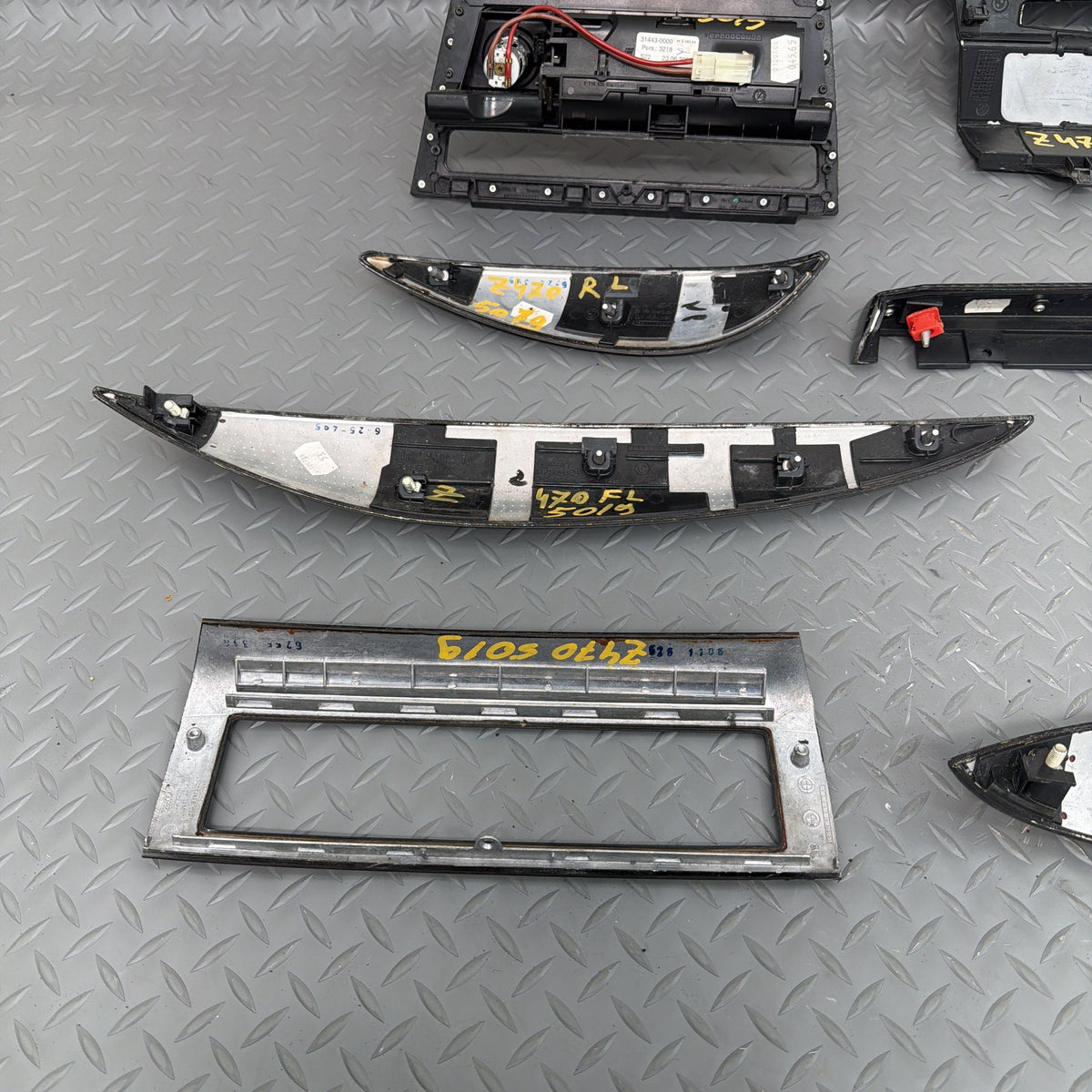 04-10 BMW M6 E63 E64 Carbon Fiber Interior Trim Cover Set Dash Console Door OEM