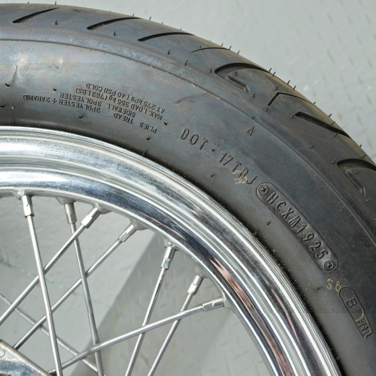 2000-2011 Harley Davidson Heritage Softail FLSTC Front Tire Rim Wheel MT90B16