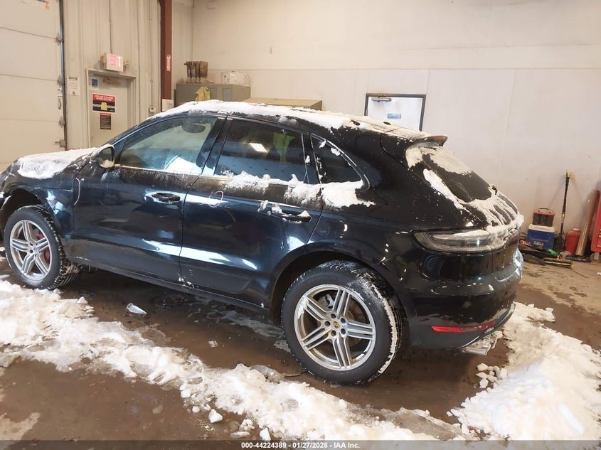 2015 Porsche Macan S 95B