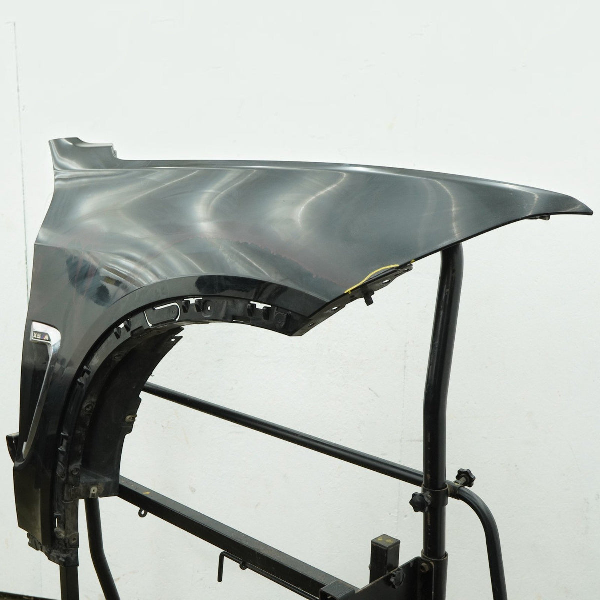 14-18 BMW X5 F15 Front Right Fender Panel Cover 51657294538 Shwarz II 668 OEM