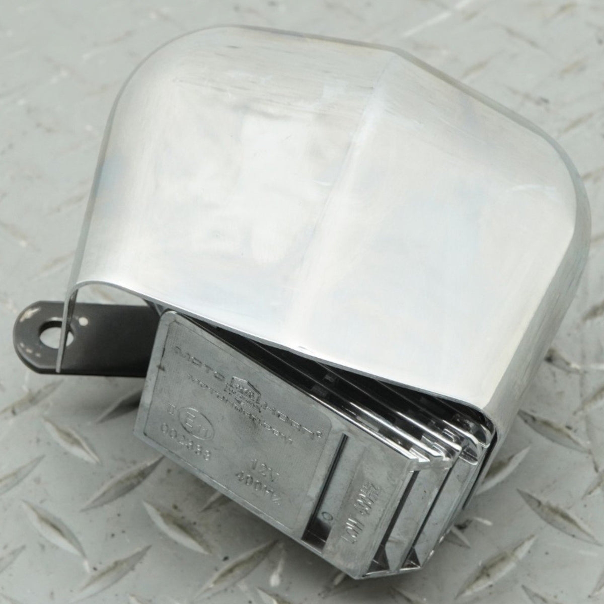 00-11 Harley-Davidson FLSTC Heritage Softail Classic Horn Alarm W Cover OEM