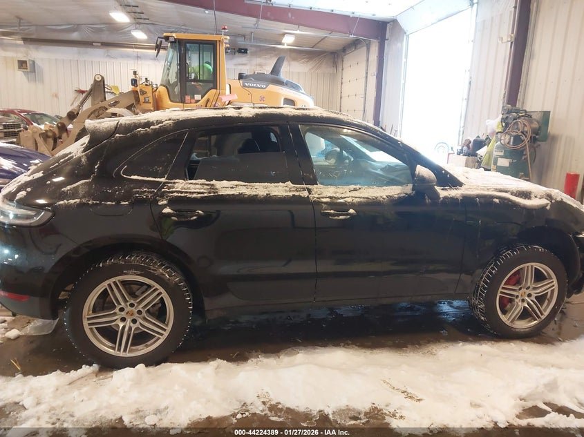 2015 Porsche Macan S 95B