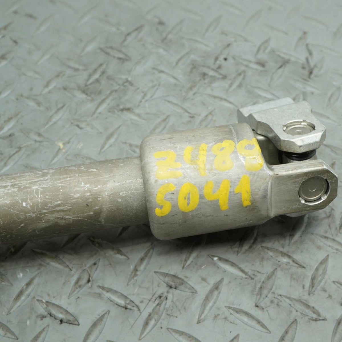 14-17 Mercedes S550 S400 W222 Steering Column Intermediate Shaft A2314600056 OEM