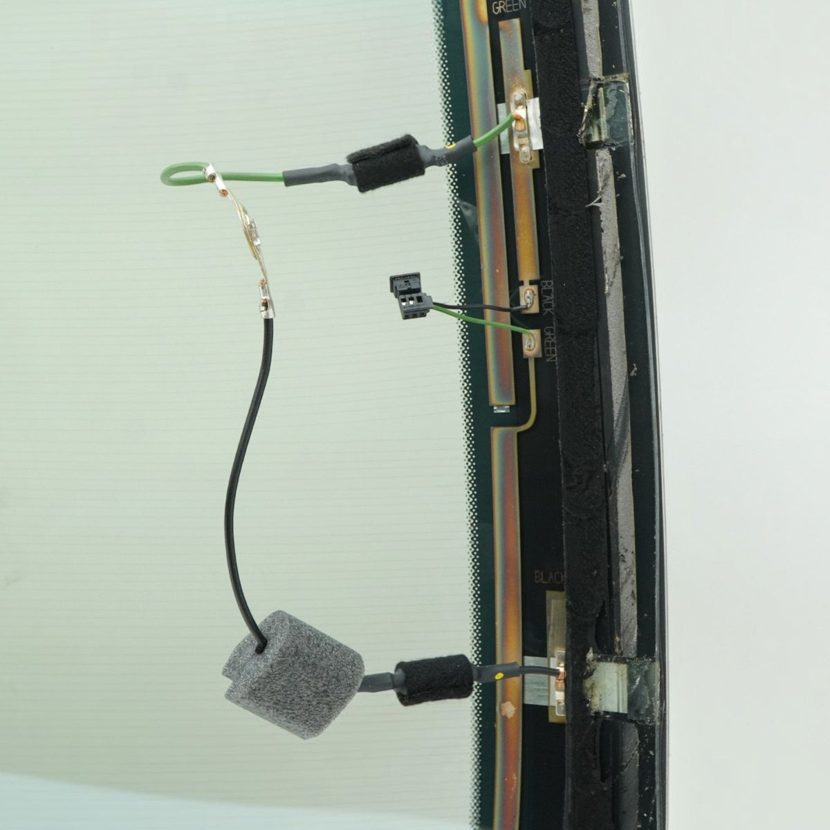 2015-2017 Mercedes-Benz S550 Sedan Windshield A2228210411
