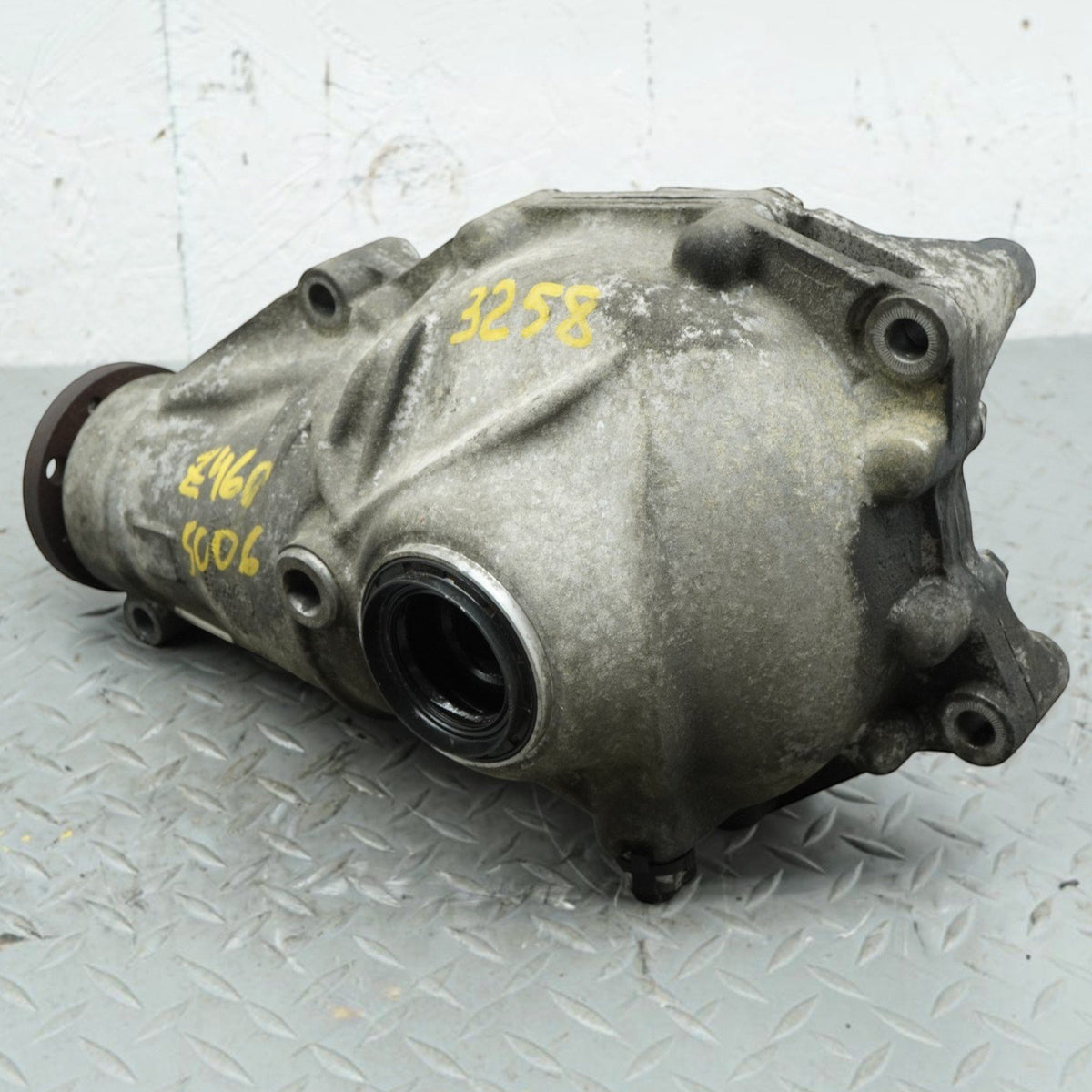 11-19 BMW X6 X5 F16 F15 4.4L 3.0L Front Differential 3.15 Ratio 31507594314 OEM