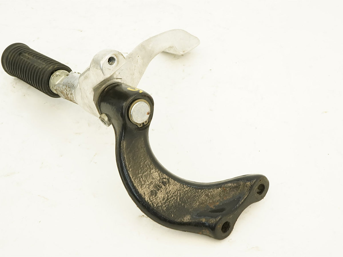 06-11 Harley-Davidson XL1200 sportster Brake Pedal Foot Peg Right Lower OEM