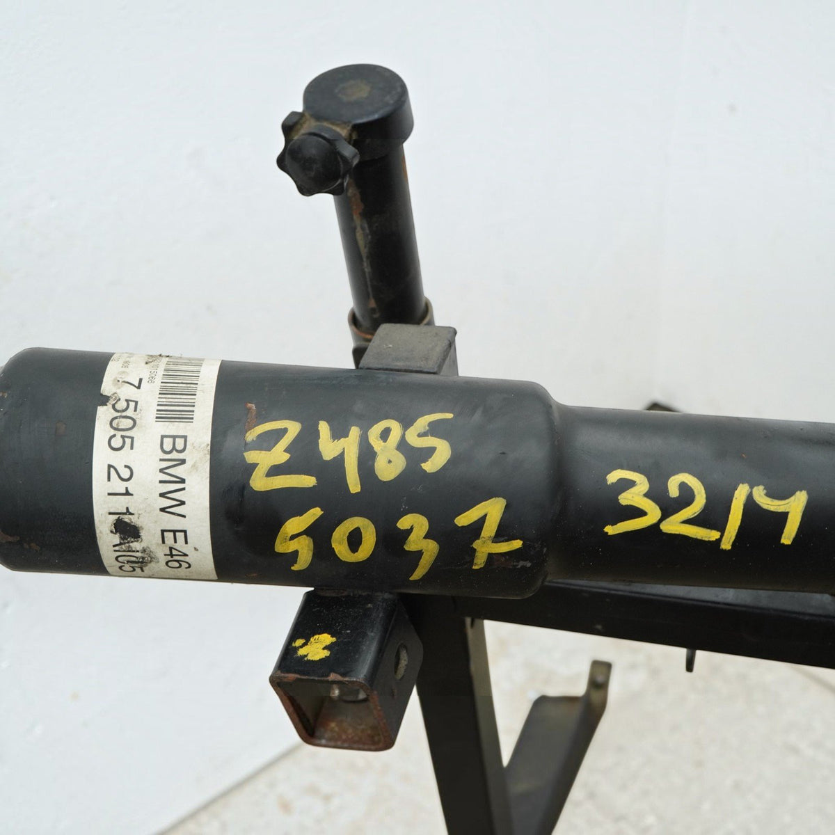 01-03 BMW 330Ci E46 Rear Driveshaft 1403MM Propeller Cardan 26117505211 OEM
