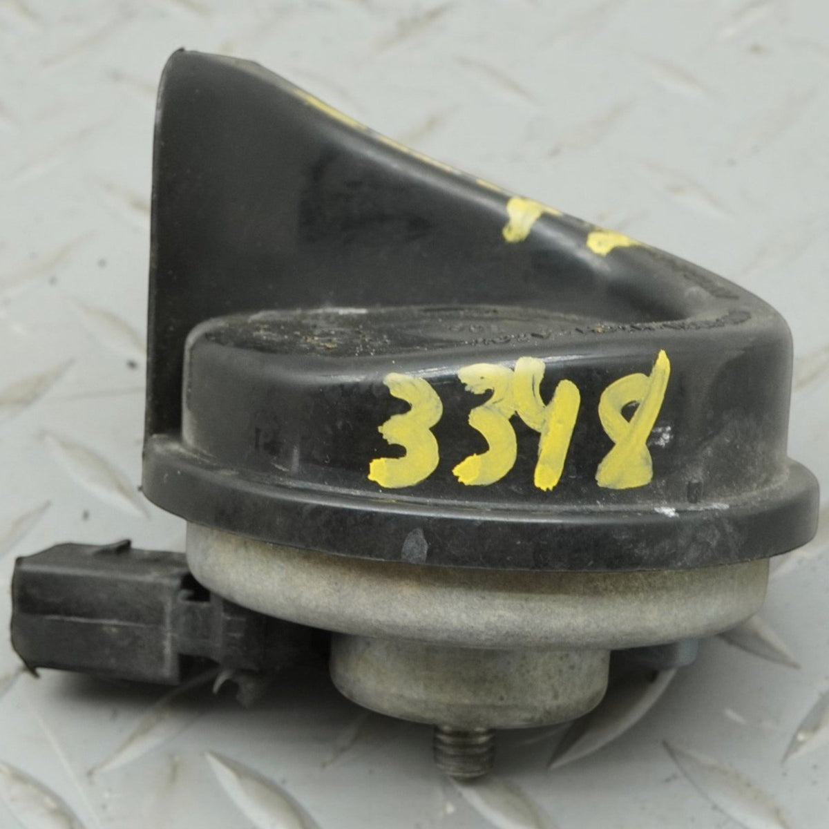 14-20 Mercedes S550 S560 S400 S63 W222 Horn Alarm Siren Hight Tone 2225421620