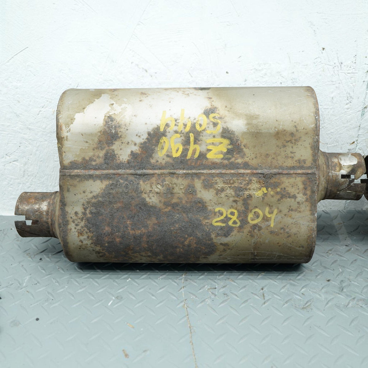 15-23 Dodge Challenger SXT Exhaust Silencer Muffler Pipe Rear LH RH 6089347 OEM