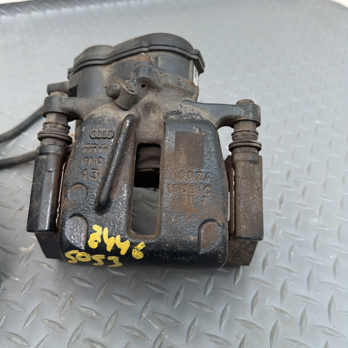 12-18 Audi S7 S6 A6 A7 4G C7 Rear Brake Caliper LH RH EPB Motor 4G0615404C OEM