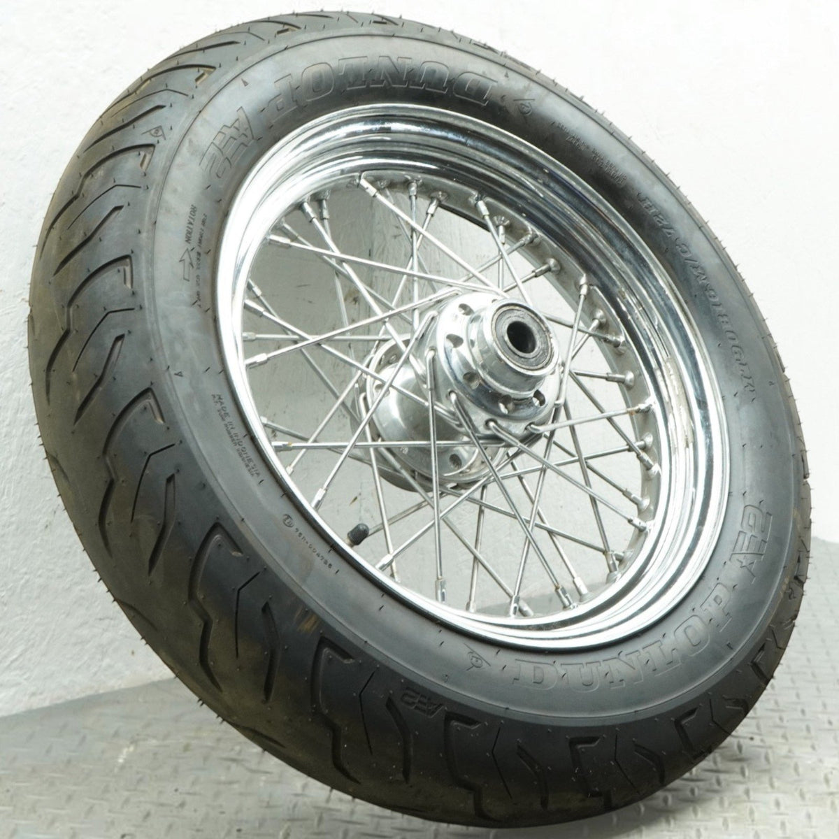 2000-2011 Harley Davidson Heritage Softail FLSTC Front Tire Rim Wheel MT90B16