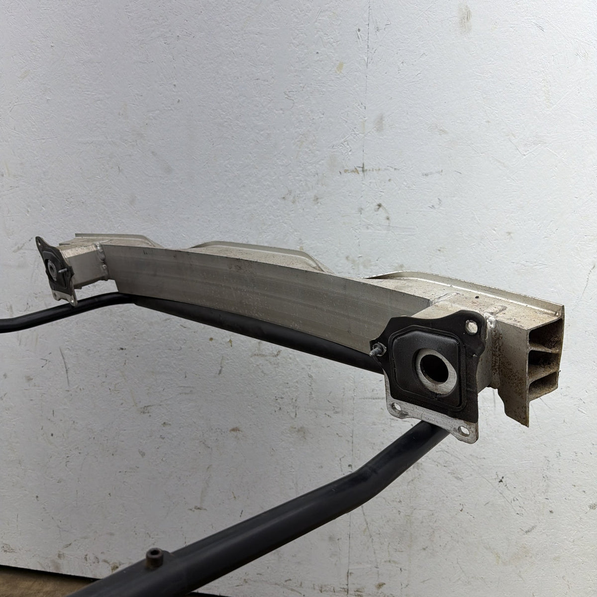 12-18 Audi RS7 S7 A7 4G Rear Bumper Reinforcement Bar Bracket 4G8807309B OEM