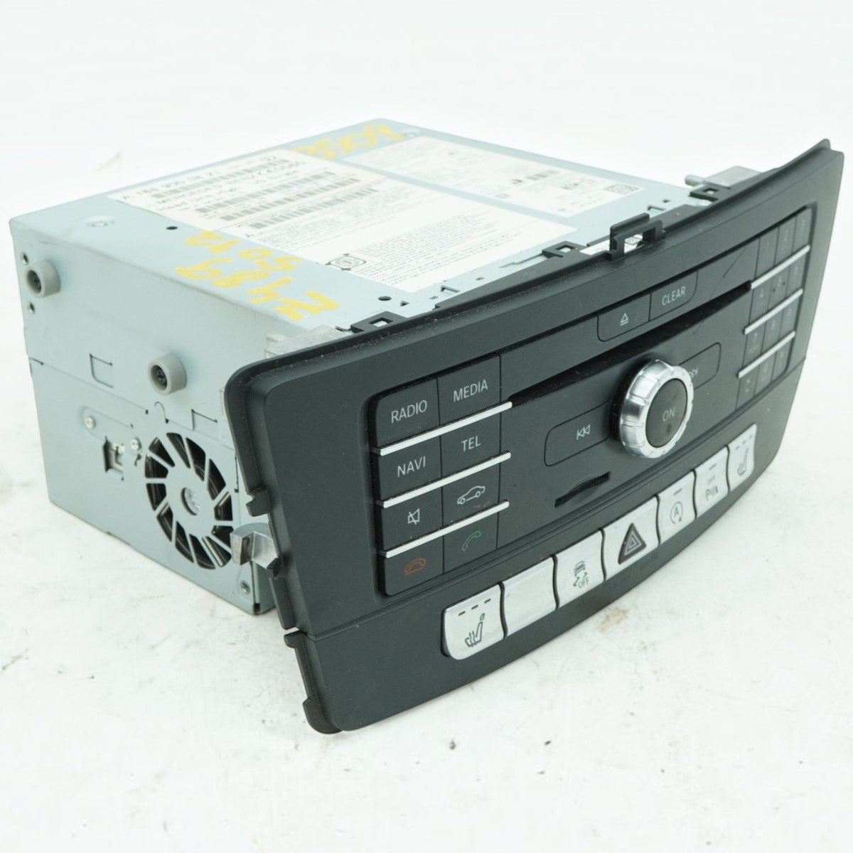 17-19 Mercedes GLS63 GLS550 GLS450X166 Stereo Head Unit Receiver A1669000821