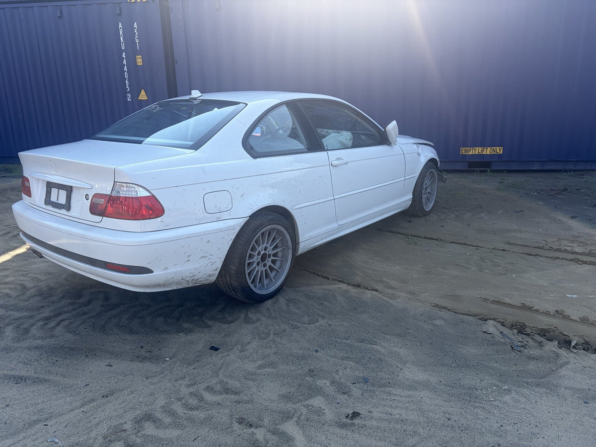2000-2006 BMW 325Ci 3-series E46