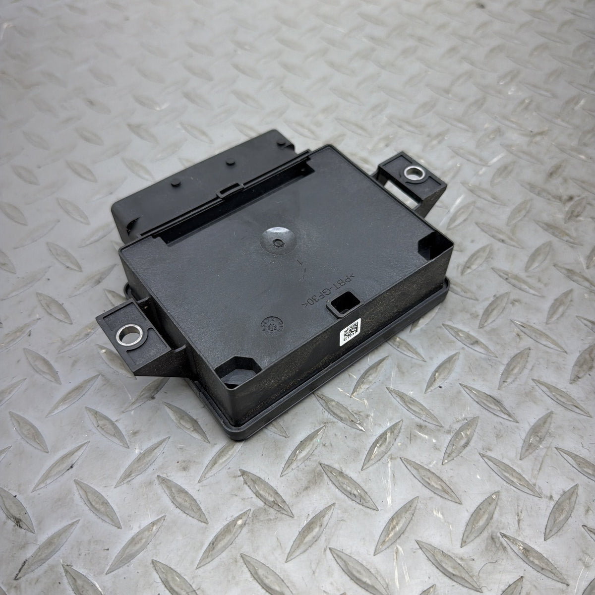 13-16 Mercedes GL350 GL450 GL550 X166 Parking Brake Electric Module A2469007510