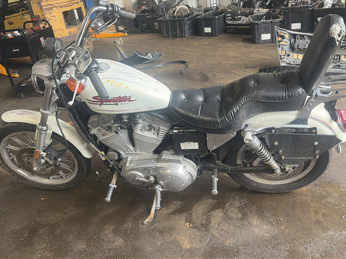 2001 Harley-Davidson XL883 Hugger