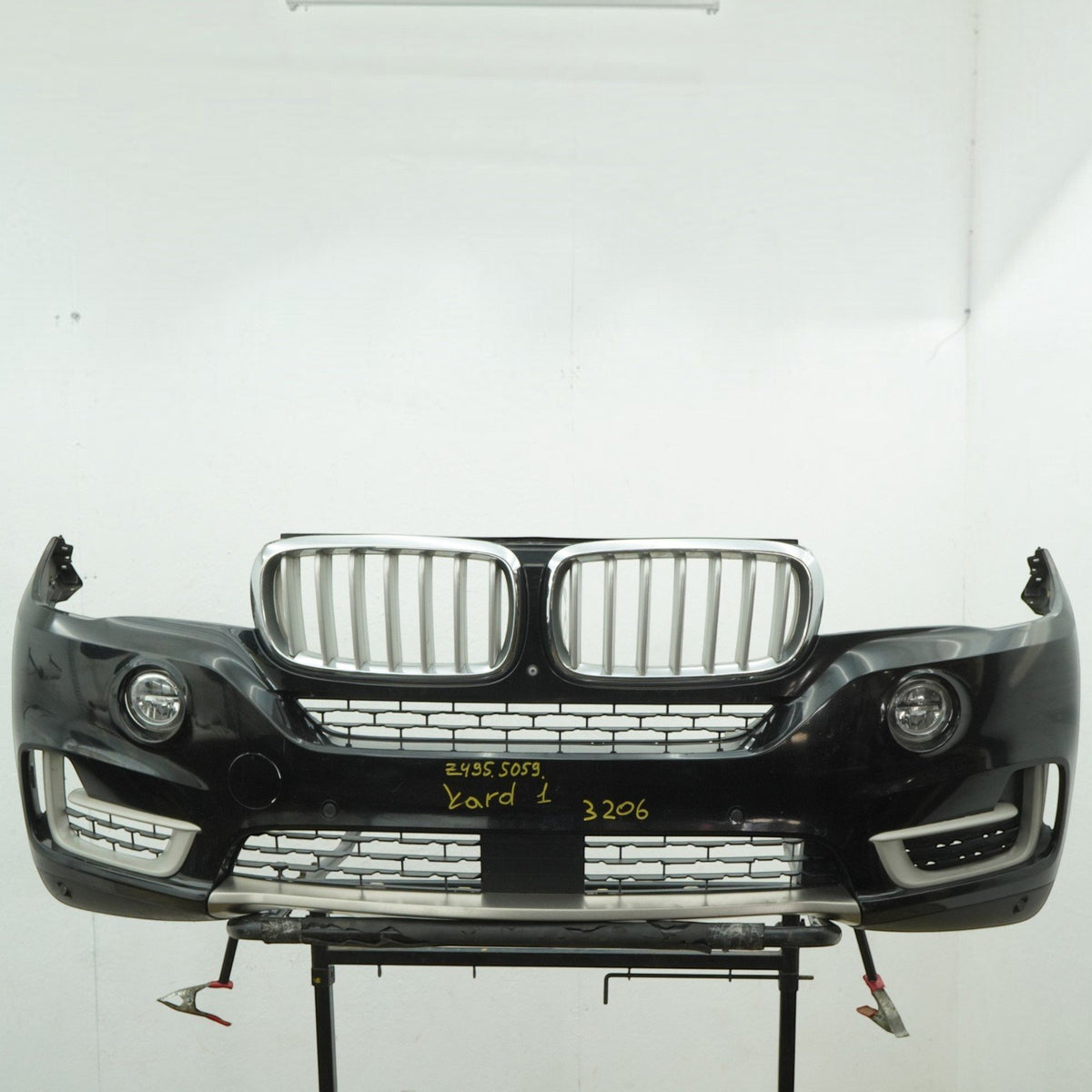 14-18 BMW X5 F15 Front Bumper Panel Cover w/ Fog 51117378609 Schwarz II 668 OEM