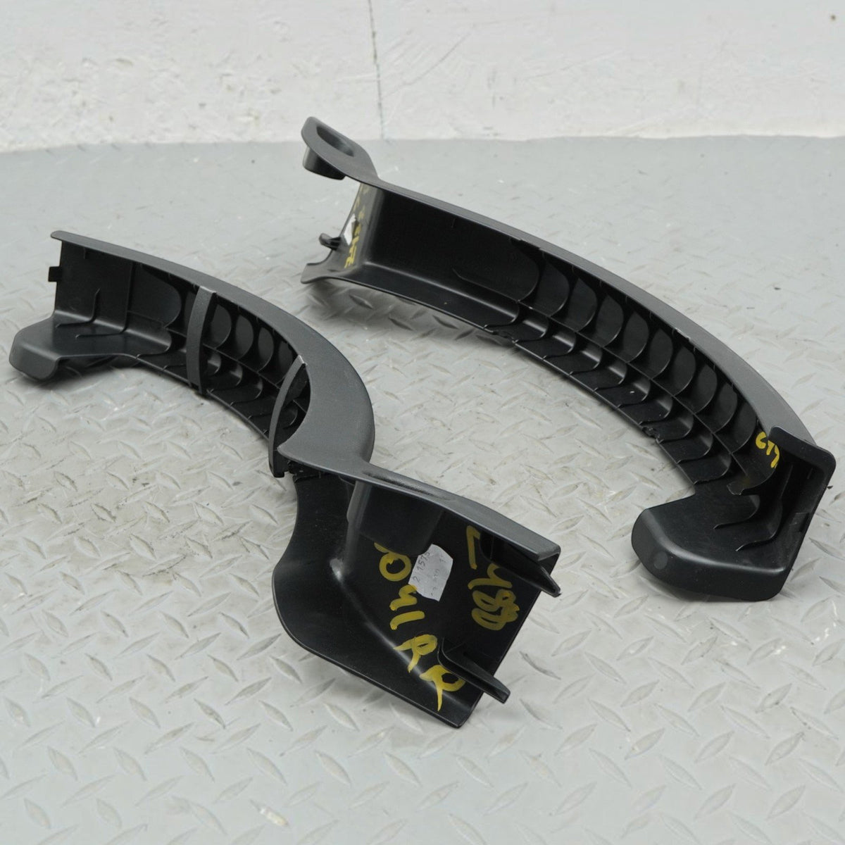 14-20 Mercedes S550 S400 W222 Trunk Lid Hinge Trim Cover LH RH A2226930117 OEM