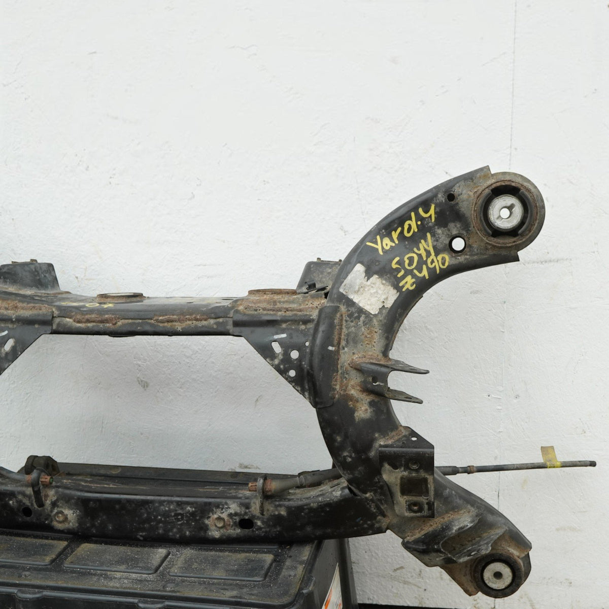15-16 Dodge Challenger Coupe 5.7L MT Rear Crossmember Suspension Cradle 68260627AC OEM