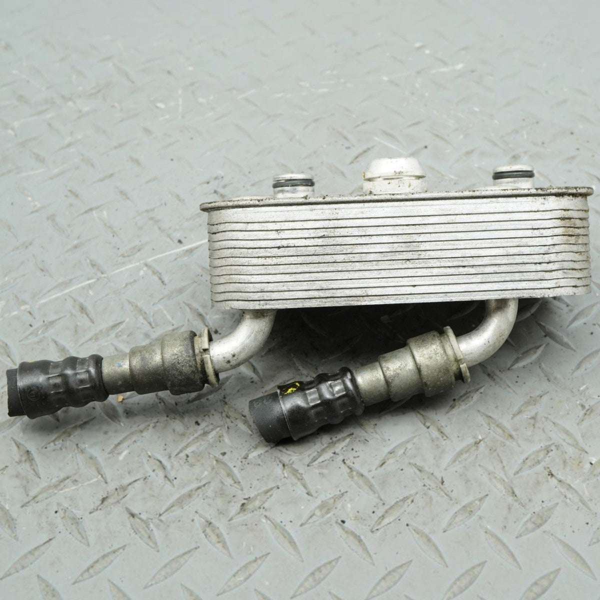 99-06 BMW 323 325 328 330 E46 Transmission Oil Cooler Radiator 17221436258 OEM