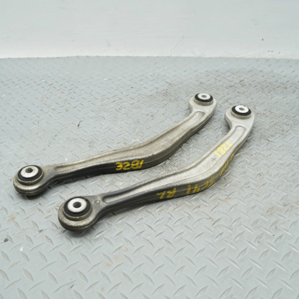 14-17 Mercedes S550 W222 AWD Lateral Control Arm Link Wishbone Left Right Rear