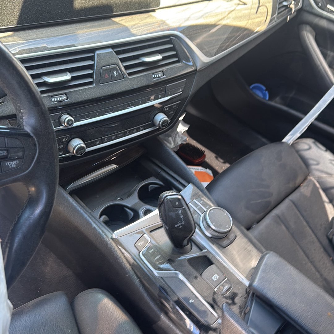 2017-2023 BMW 530i xDrive G30