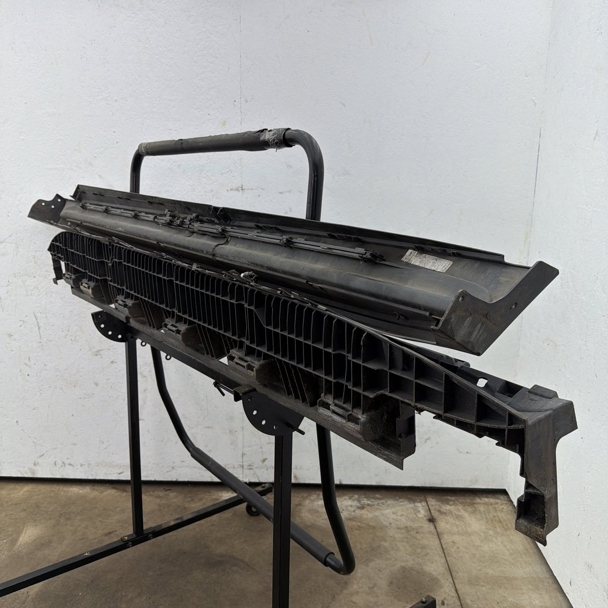13-16 Mercedes GL450 GL550 X166 Right Running Board Step Foot A1666900310 OEM
