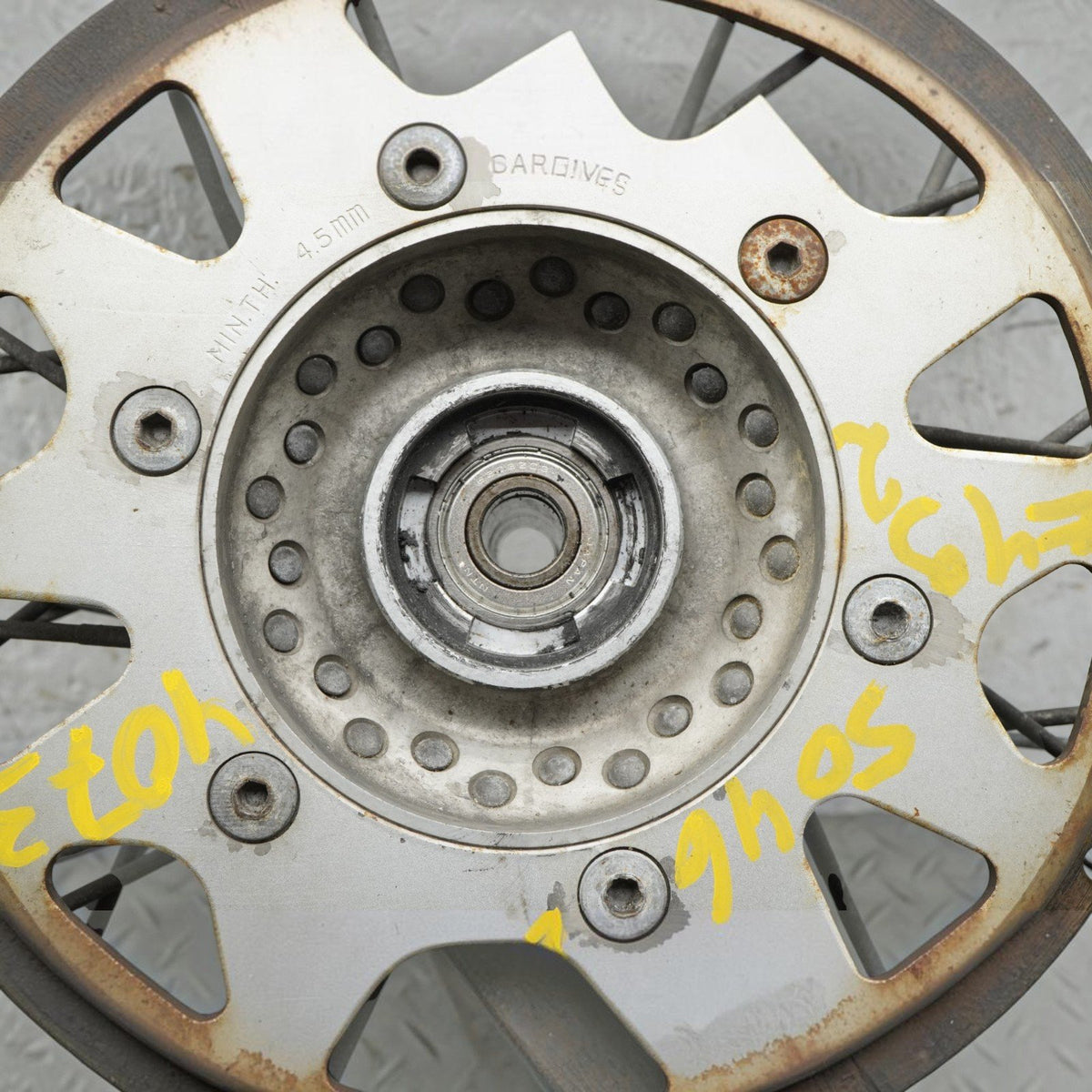 05-09 Suzuki Boulevad C50 VL800 Front Wheel Spoke Rim 16x3.00 w/ Rotor Tire OEM