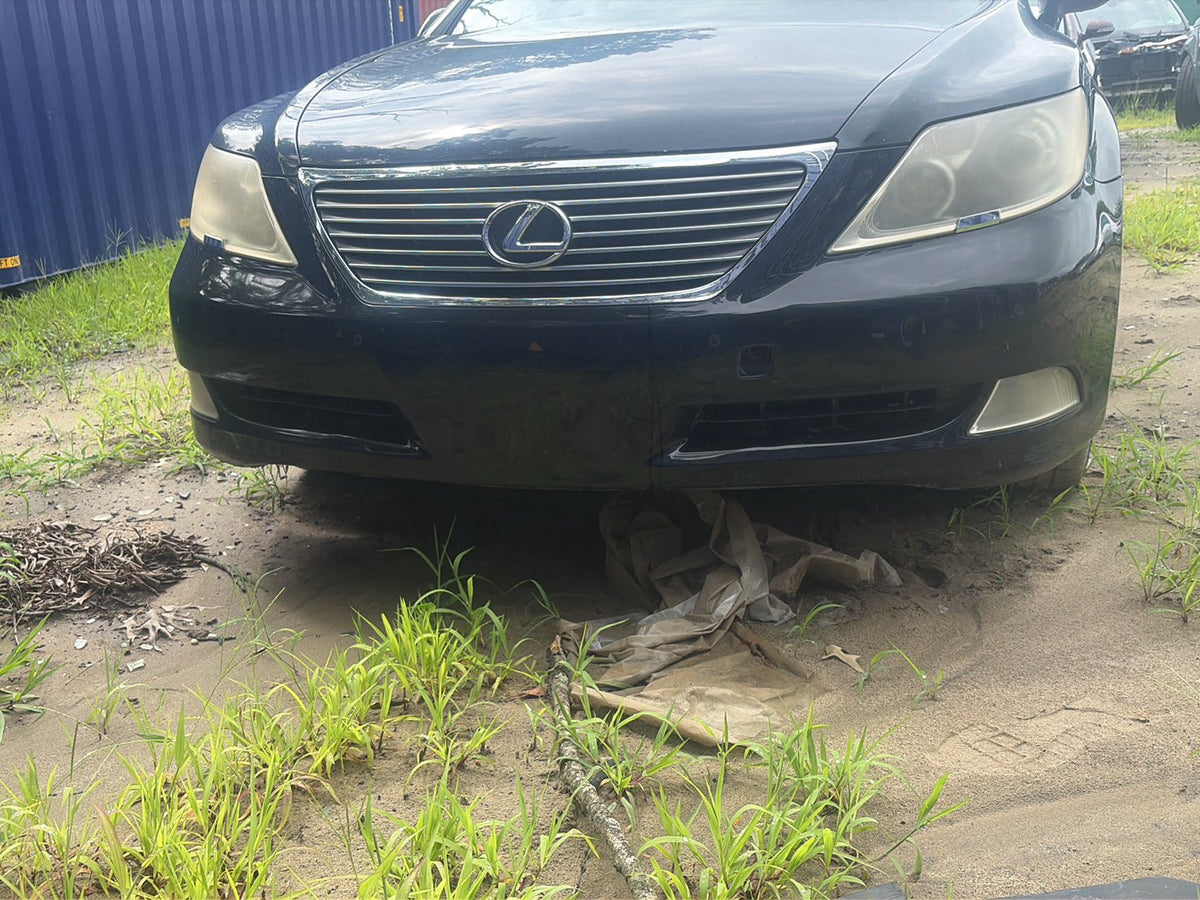 2007-2017 Lexus LS460 XF40
