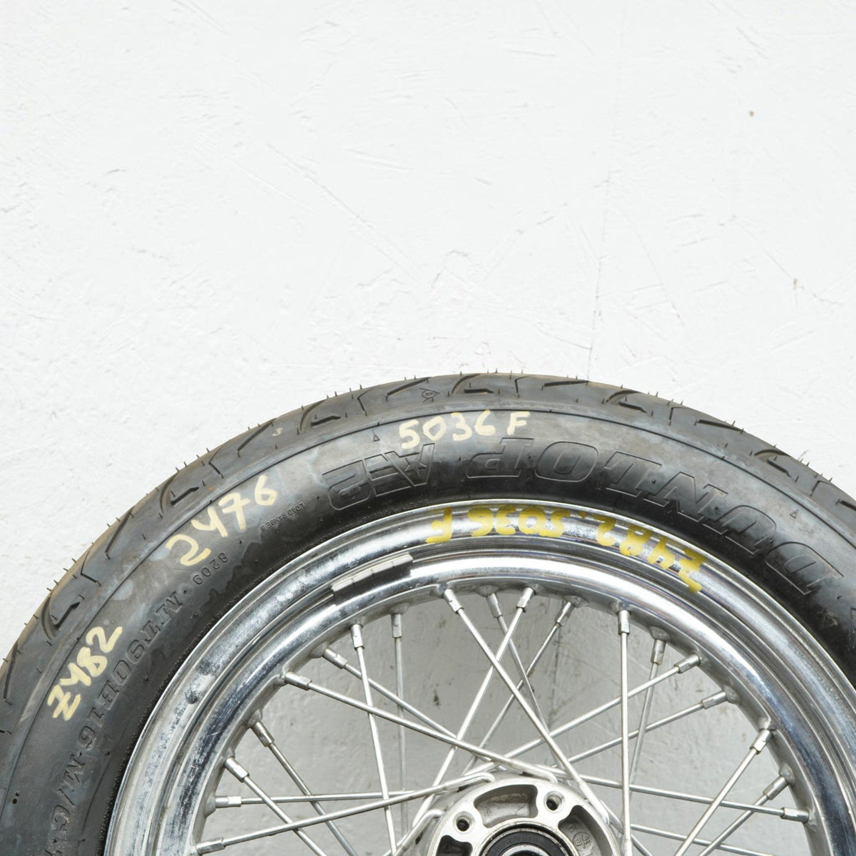 2000-2011 Harley Davidson Heritage Softail FLSTC Front Tire Rim Wheel MT90B16