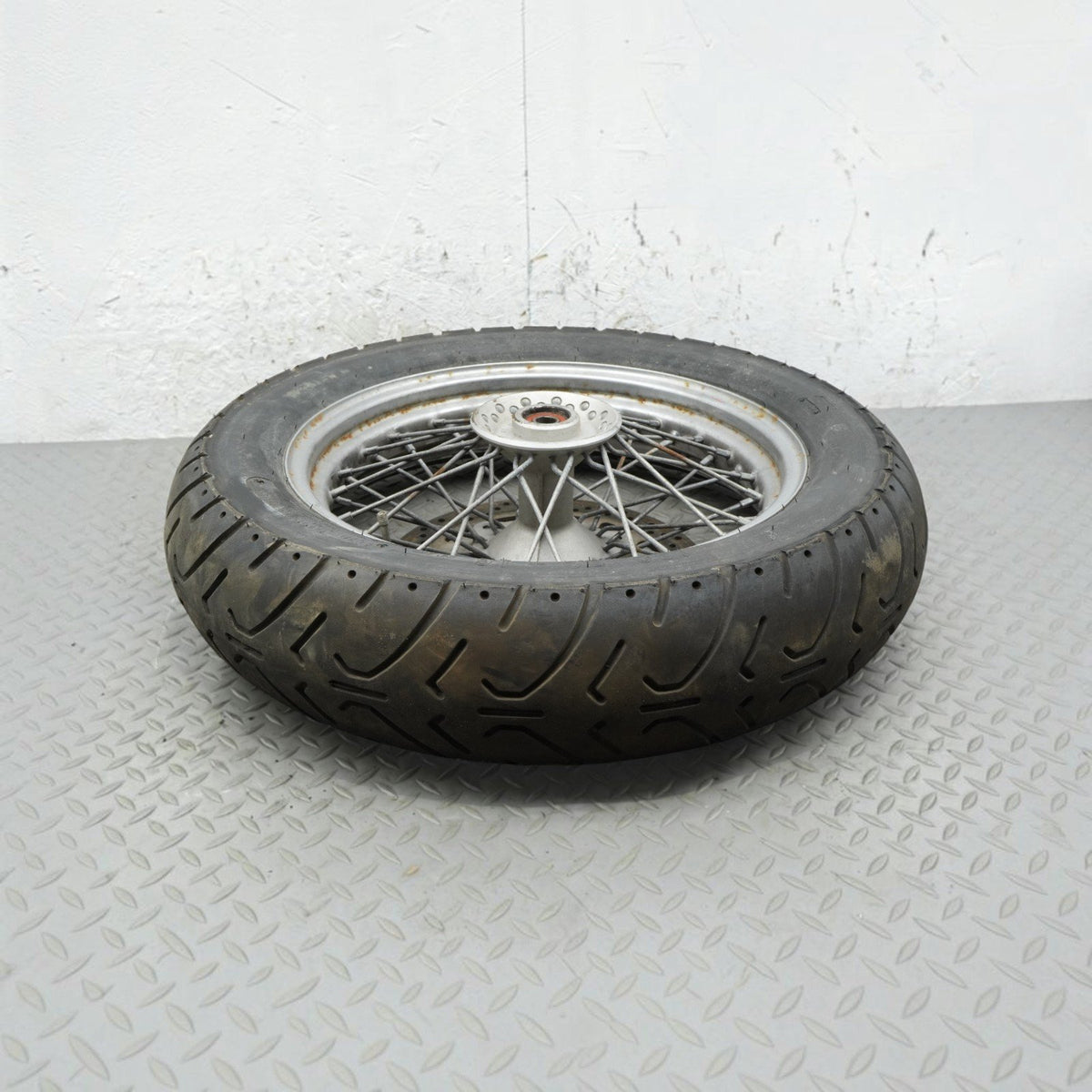 05-09 Suzuki Boulevad C50 VL800 Front Wheel Spoke Rim 16x3.00 w/ Rotor Tire OEM
