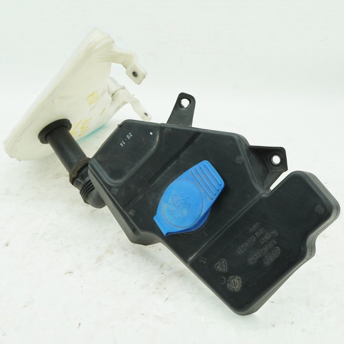 12-18 Audi RS7 S7 A7 A6 S6 4G C7 Washer Fluid Reservoir Tank w Pump 4G8955451
