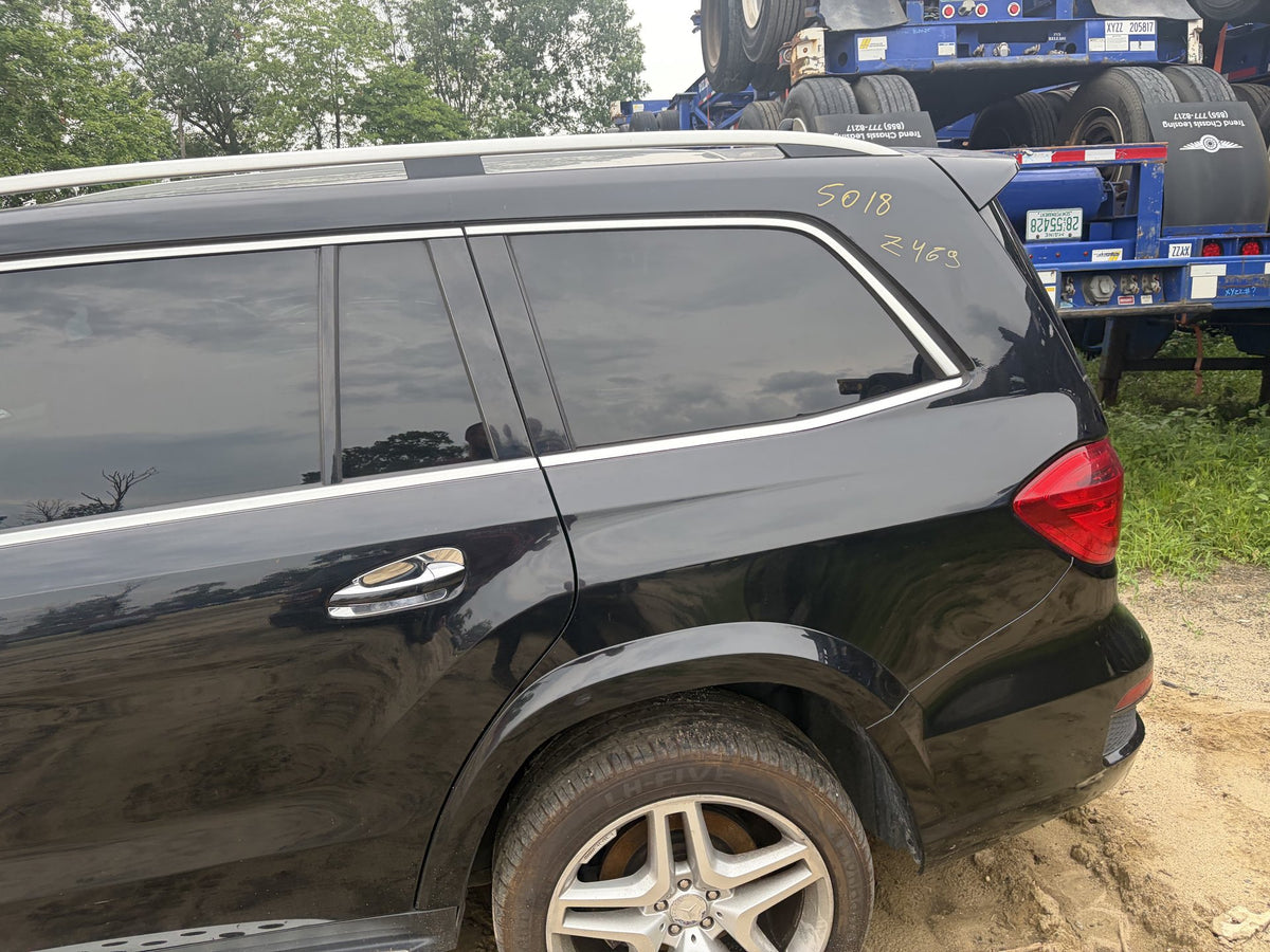 2013-2016 Mercedes-Benz GL550 4Matic GL-Class X166