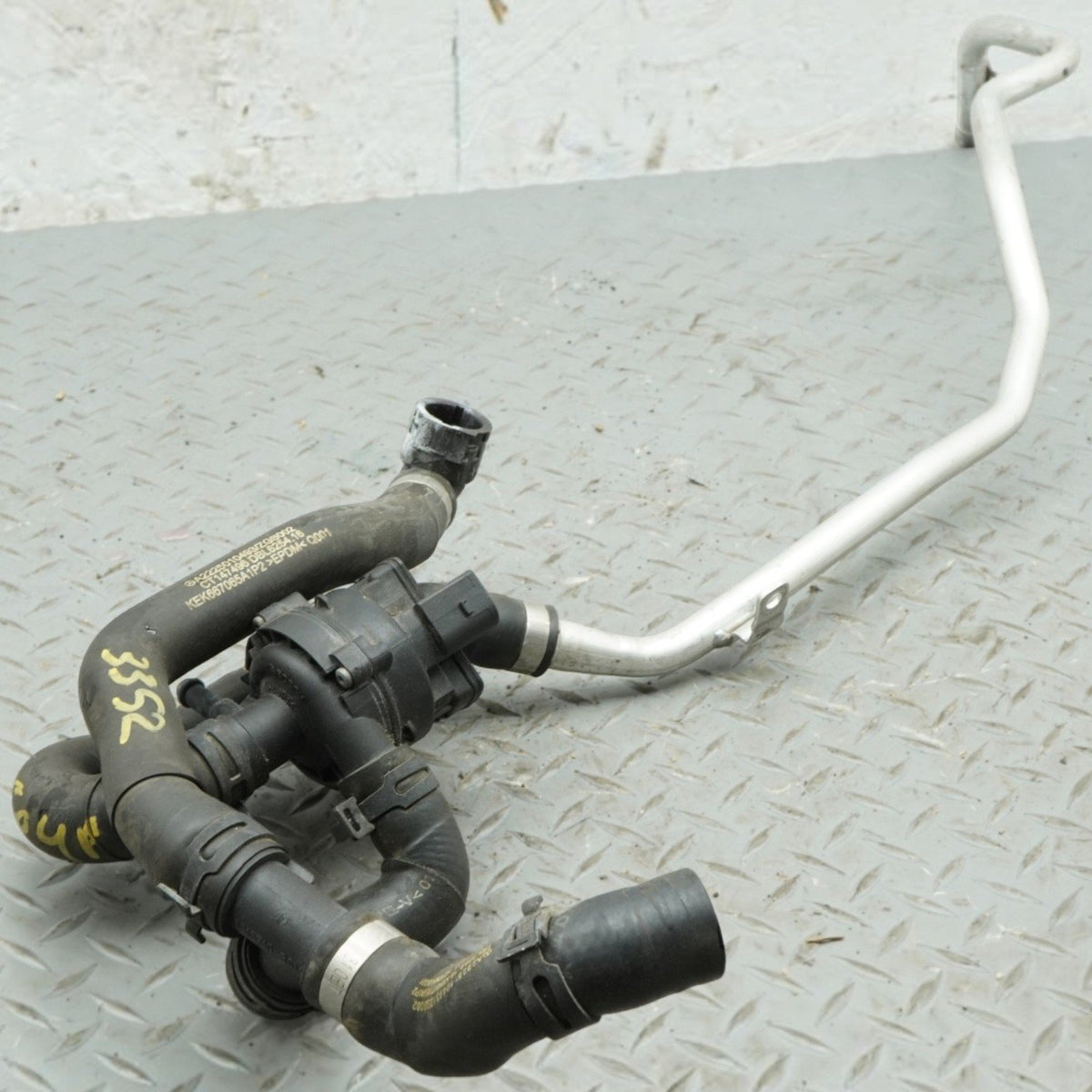 2015 Mercedes-Benz S550 Sedan Radiator Coolant Hose A2225010493