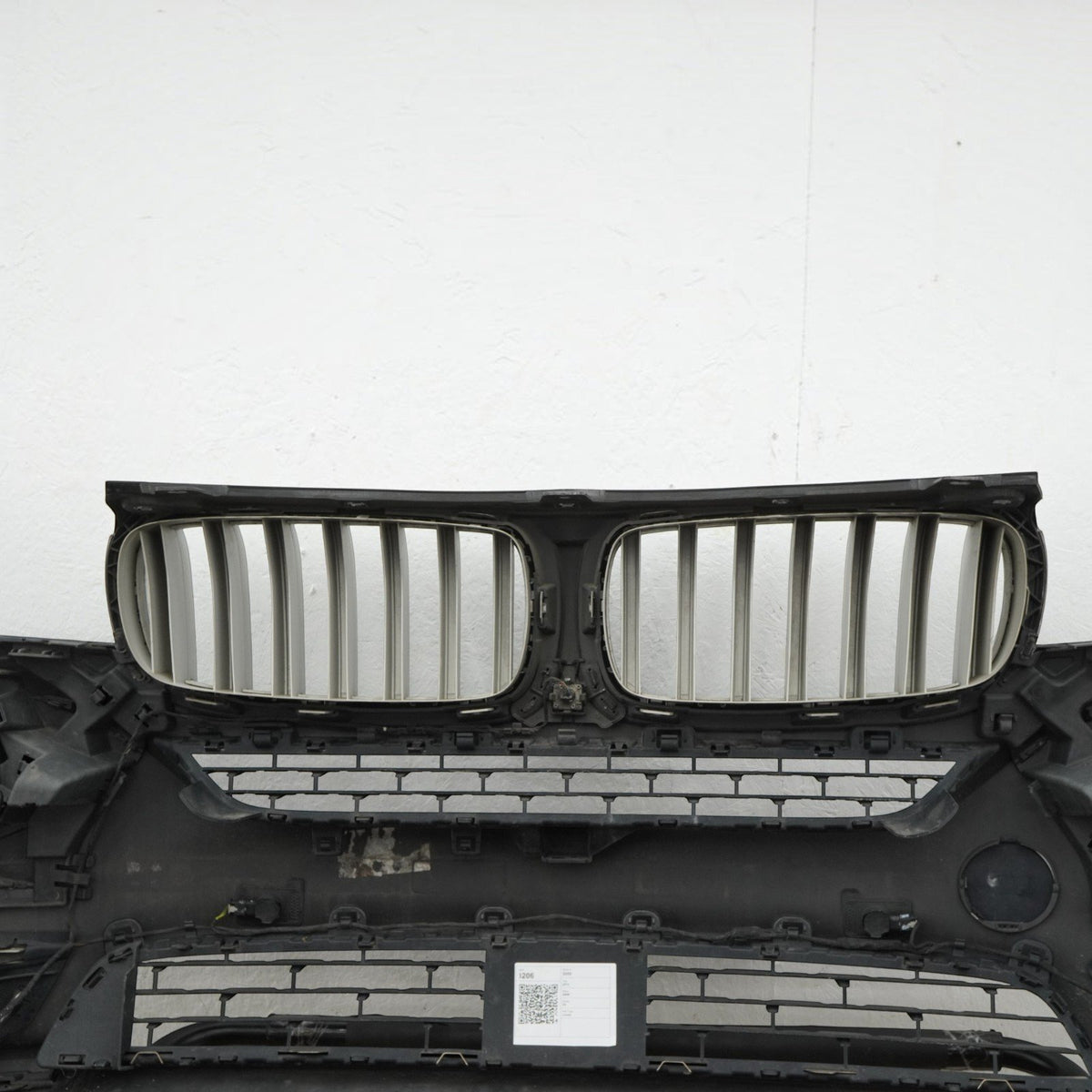 14-18 BMW X5 F15 Front Bumper Panel Cover w/ Fog 51117378609 Schwarz II 668 OEM
