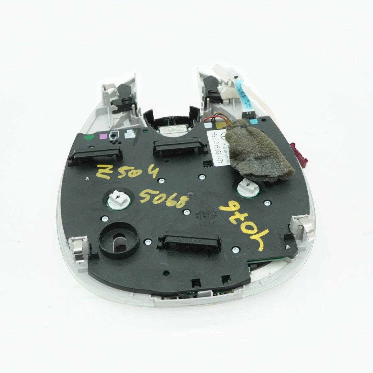 03-09 Mercedes E63 E550 E320 E350 W211 Overhead Console Dome Light A2118209401