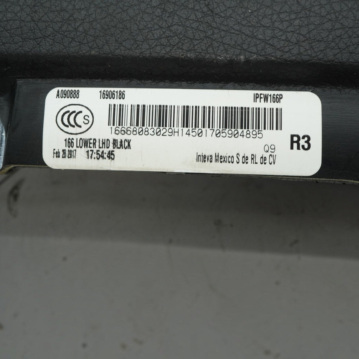 17-19 Mercedes GLS63 GLS550 GLS450 X166 Lower Dash Panel Trim A1668600102 OEM
