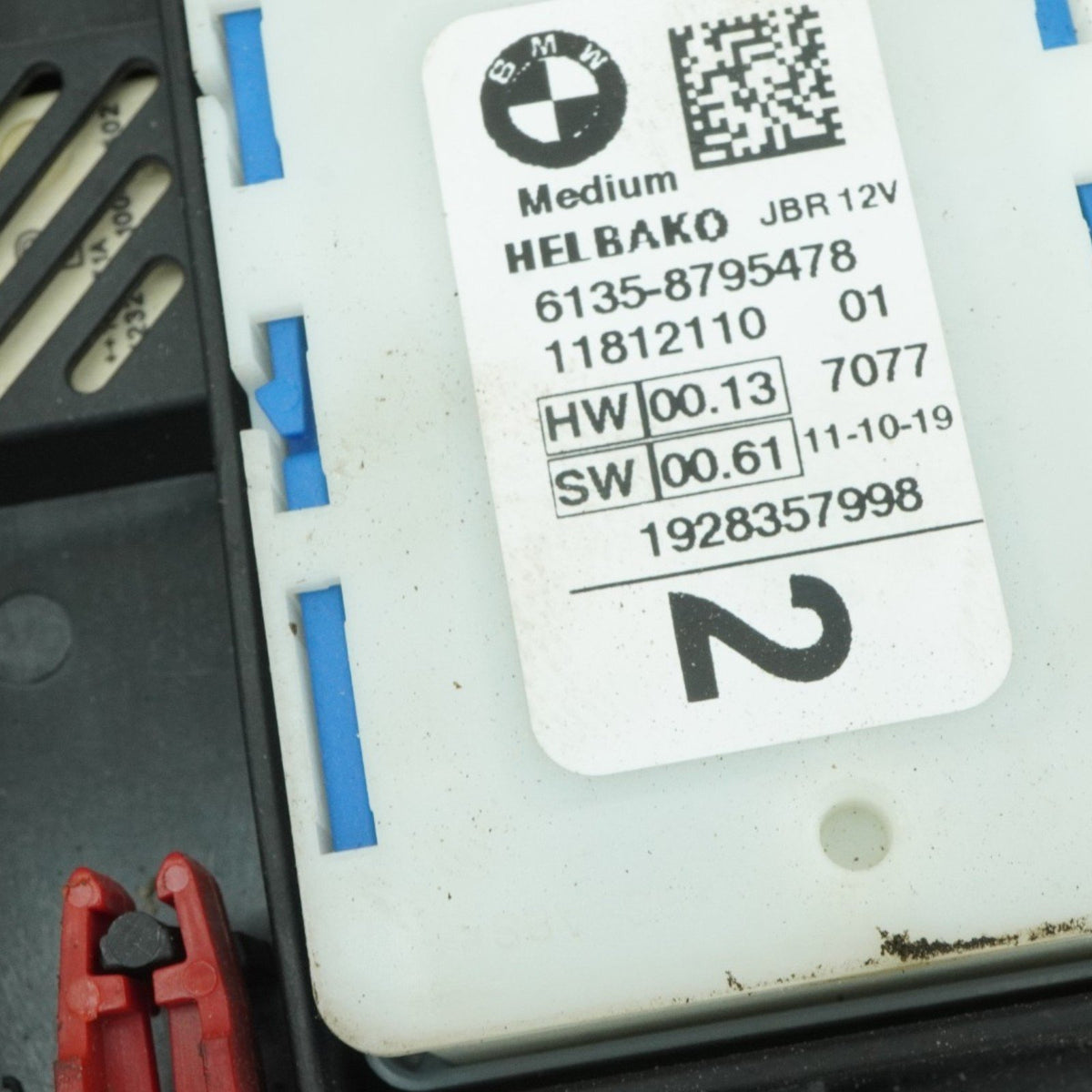 2020 BMW 530i G30 Fuse Box Relay Distribution Trunk Mounted Rear 61148713127 OEM
