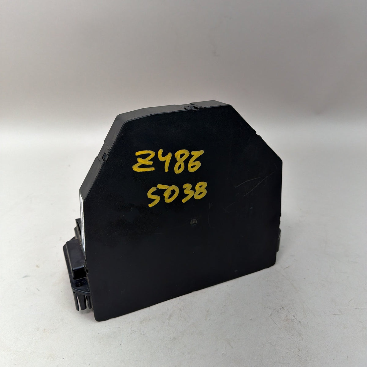 2014 Mercedes E350 C207 SAM Signal Activation Fuse Box Module A2129004025 OEM