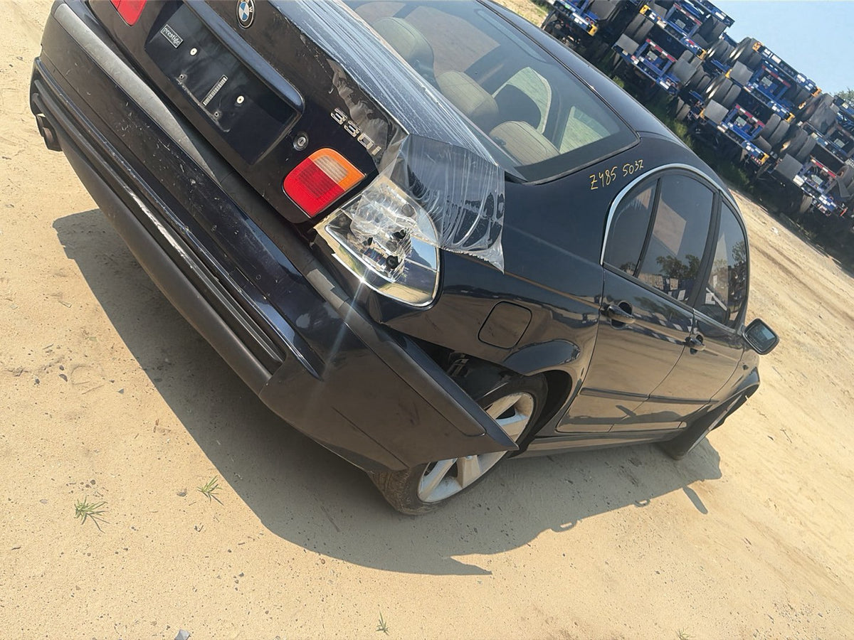 2001-2005 BMW 330i