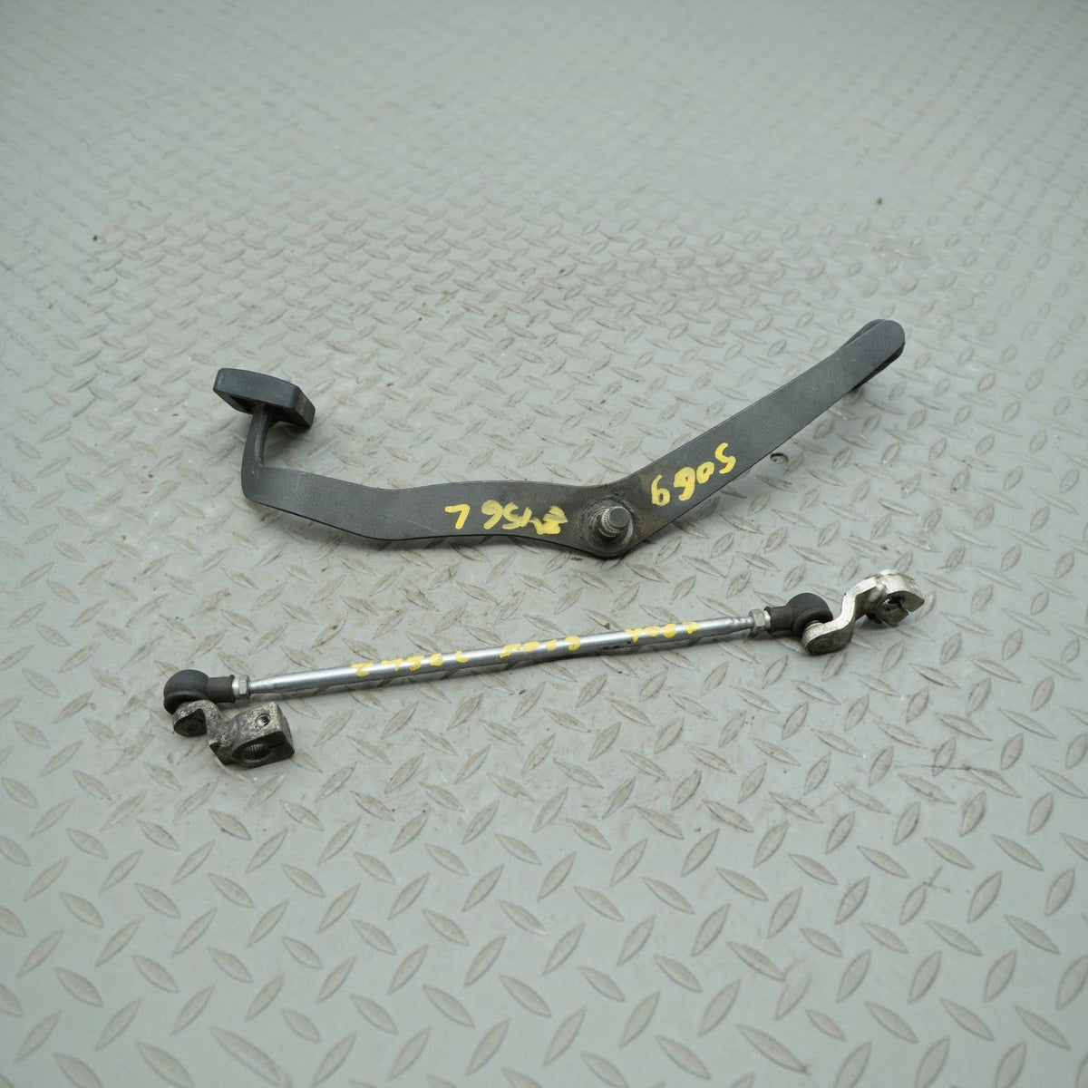 11-13 Kawasaki Vulcan 1700 Vaquero VN1700J Heel Toe Shift Lever w/ Linkage Rod