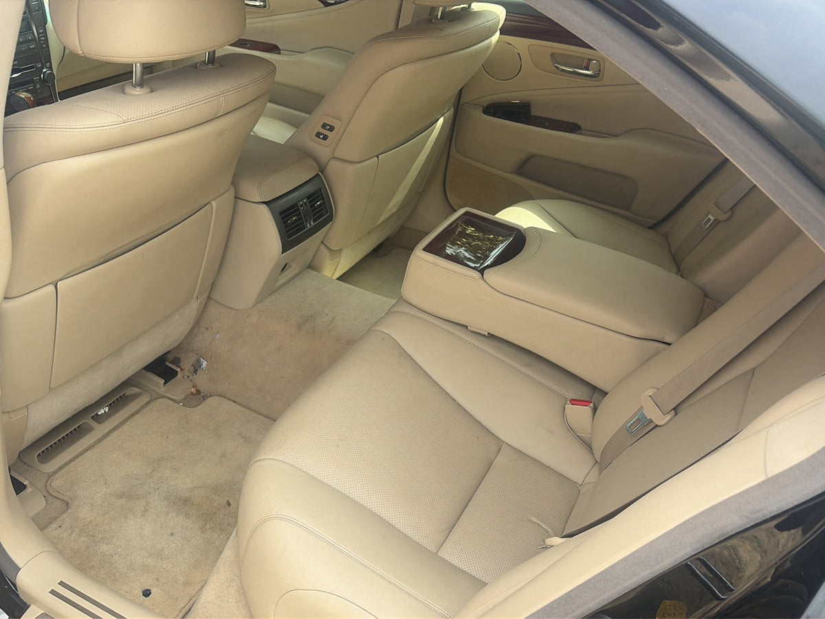 2007-2017 Lexus LS460 XF40