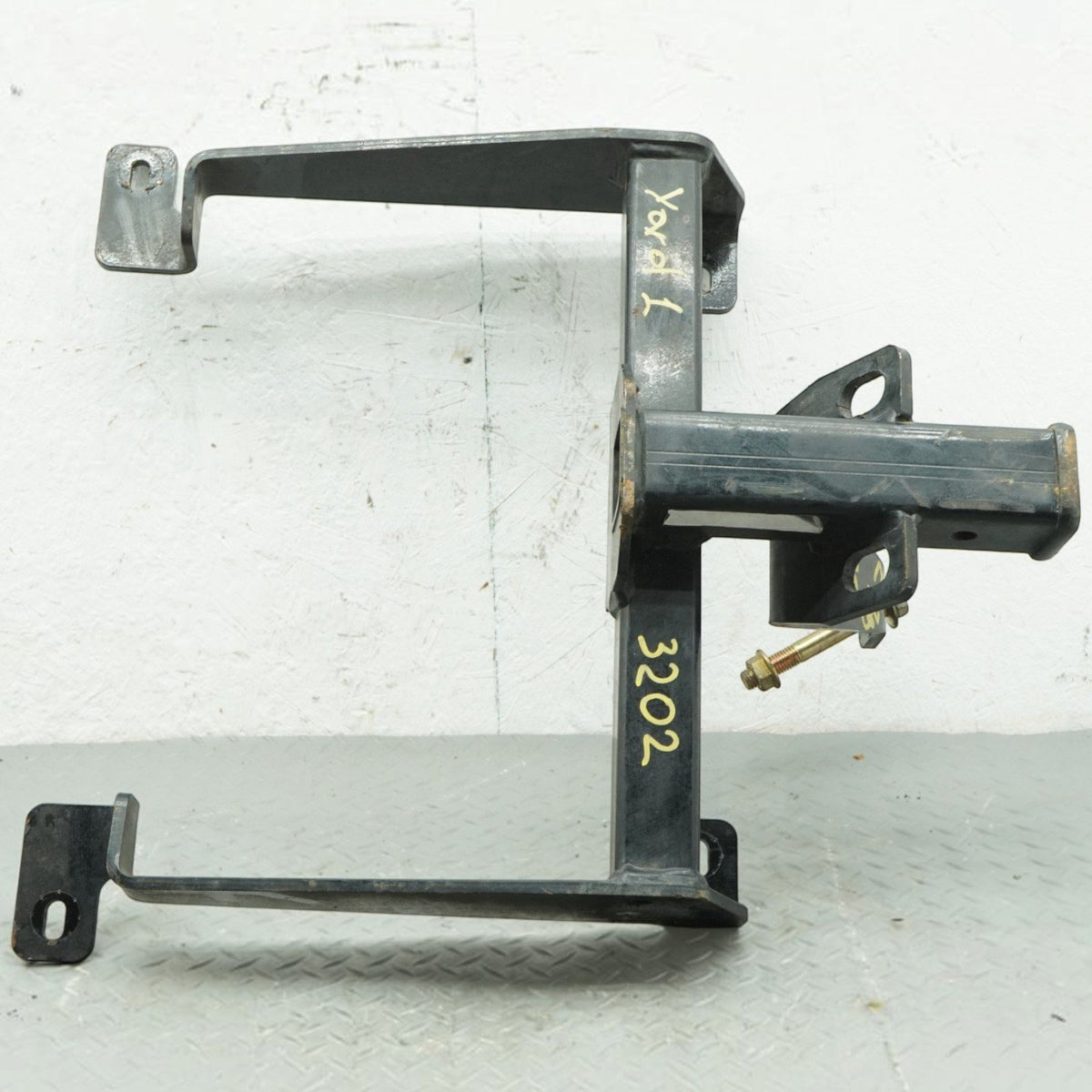 14-19 Land Rover Range Rover Sport L494 Rear Trailer Hitch Tow LR093913 OEM